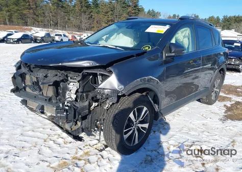 2018 Toyota Rav4 Xle from USA, damaged, VIN JTMRFREV9JD234792